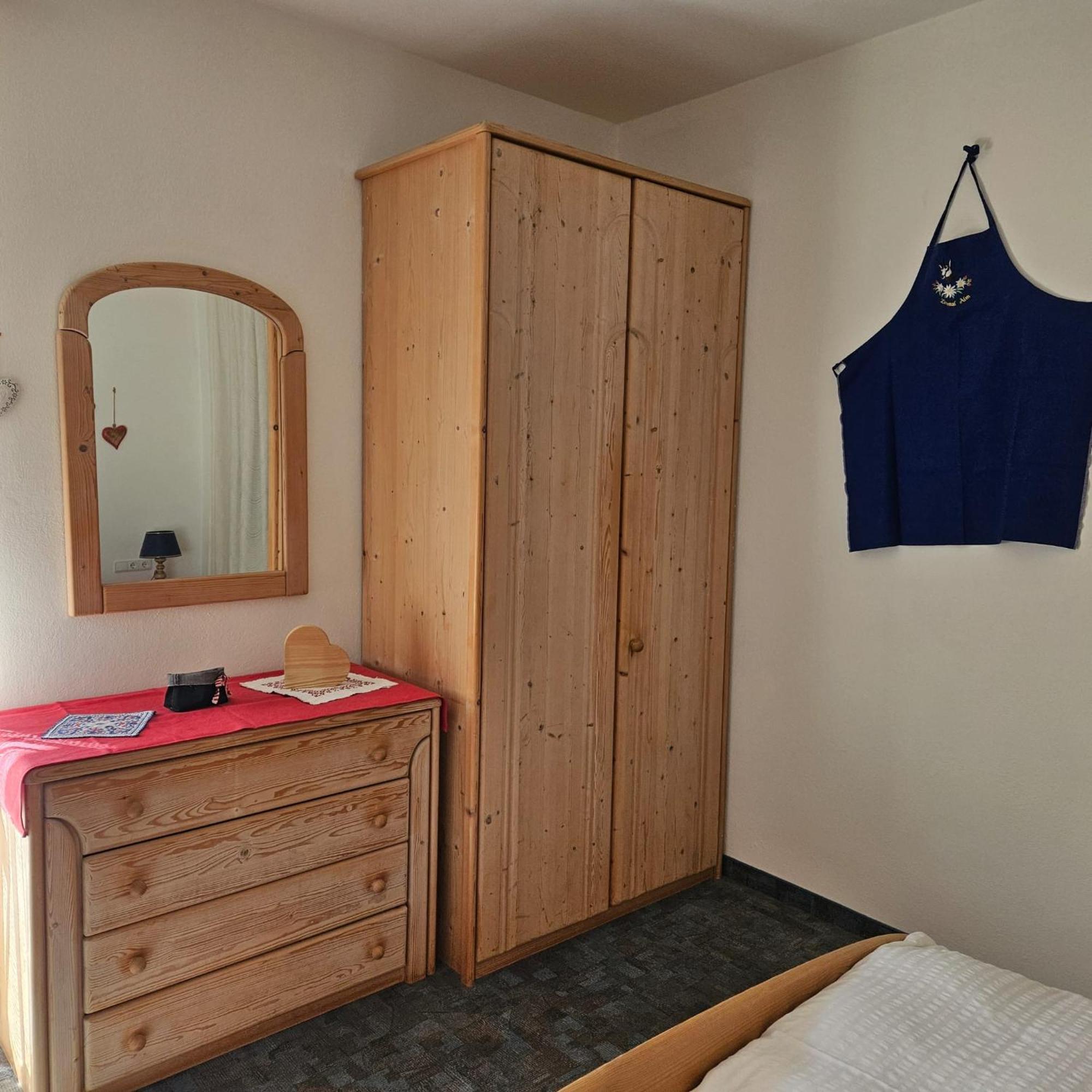 Bed and Breakfast Garni Unterwegguetl Naturns Esterno foto