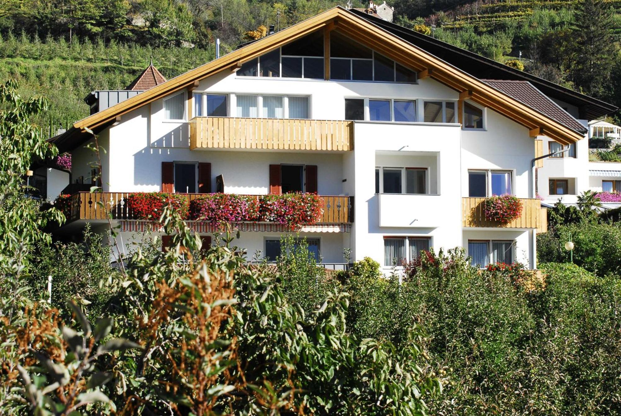Bed and Breakfast Garni Unterwegguetl Naturns Esterno foto